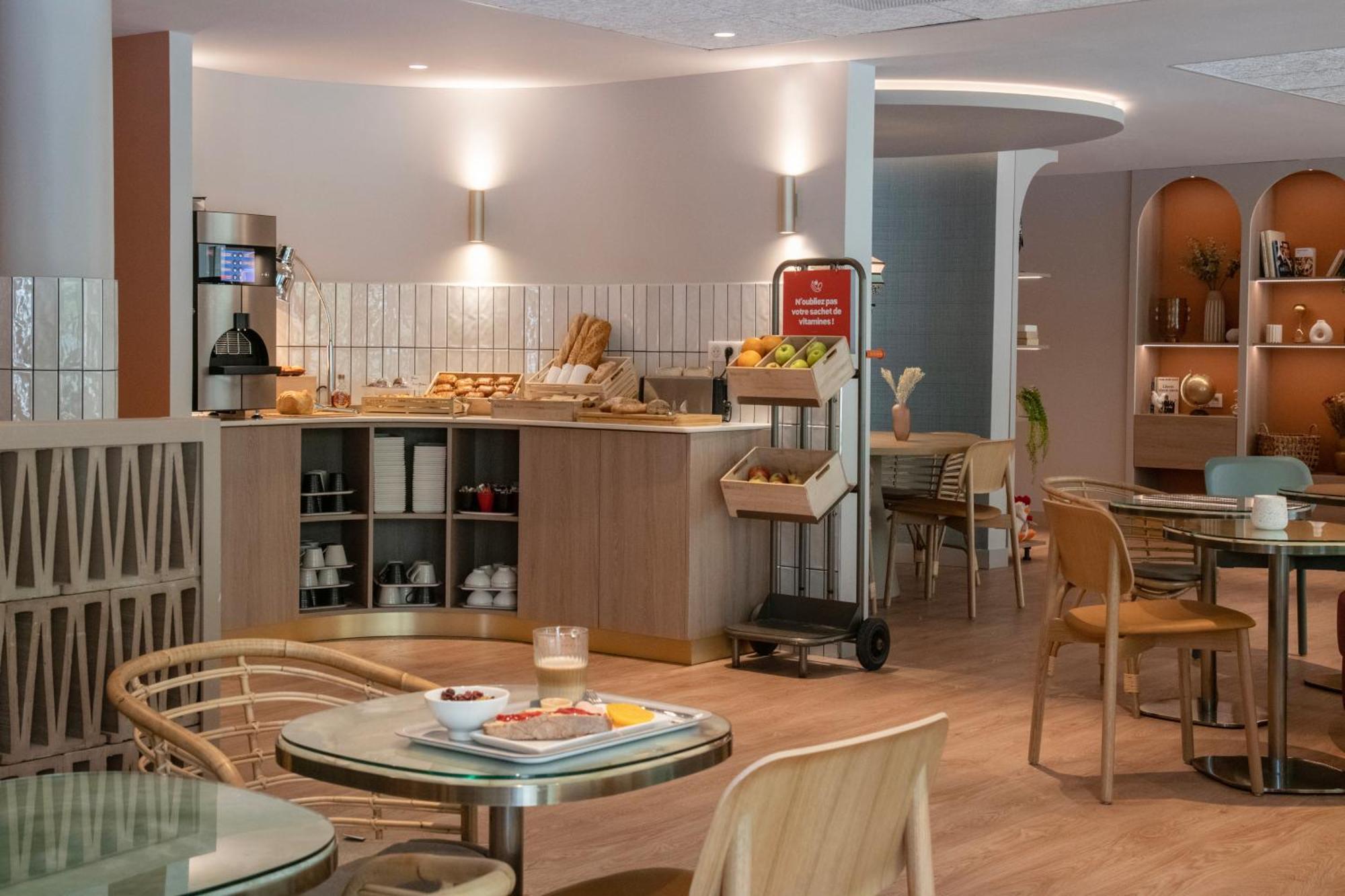 Ibis Golfe De Saint-Tropez Otel Cogolin Dış mekan fotoğraf